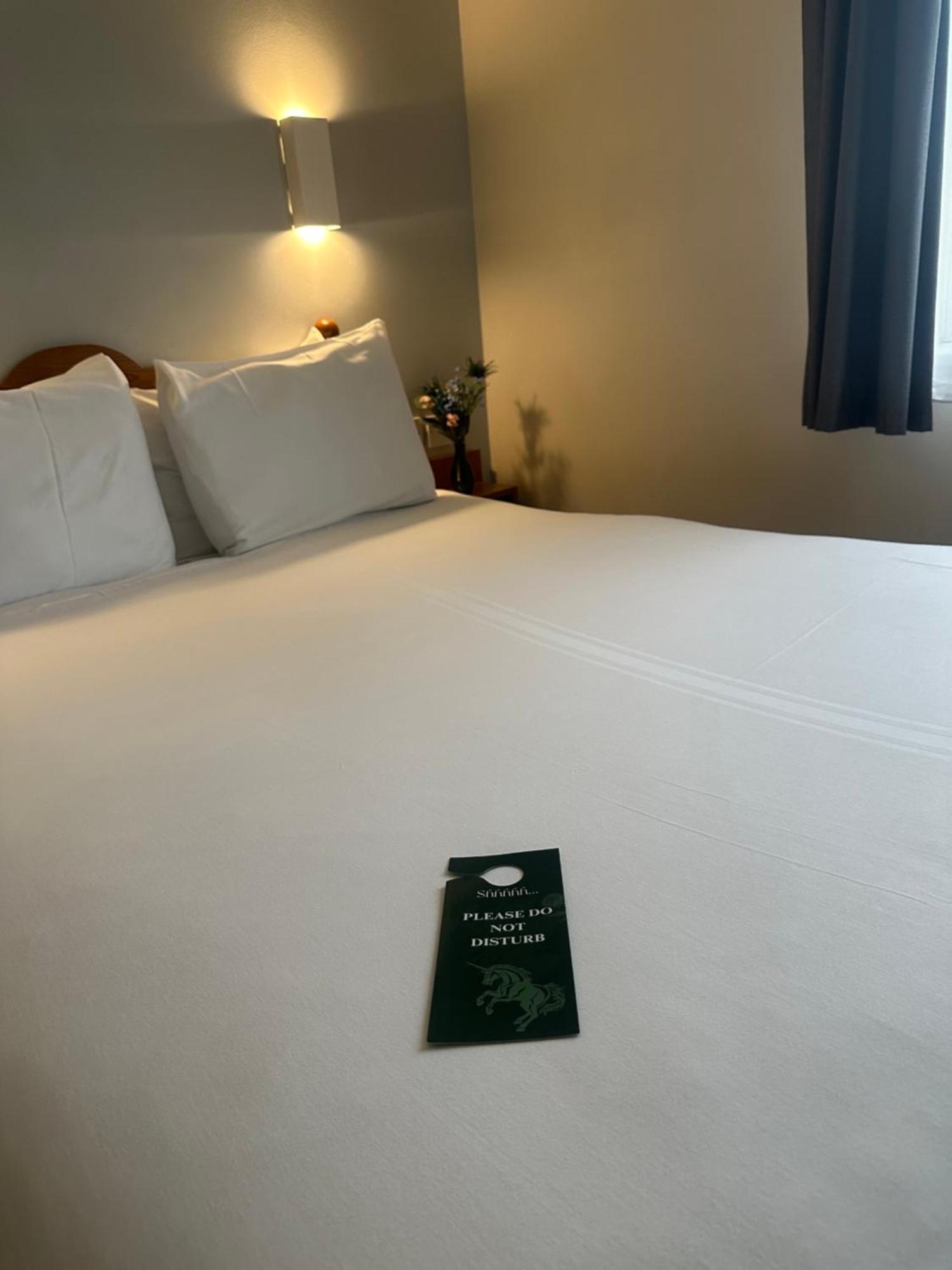 Go2 Glasgow Cumbernauld Hotel - Free Parking And Pet Friendly Luaran gambar